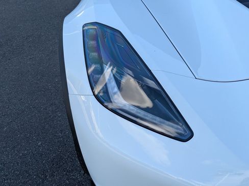 Used 2017 Chevrolet Corvette Z06 RWD image 9