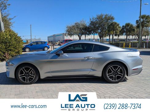 Used 2020 Ford Mustang Premium image 6