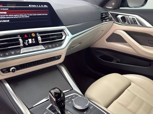 Used 2022 BMW M440i Coupe w/ Premium Package RWD image 19