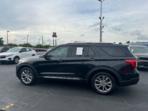 Certified 2021 Ford Explorer Limited w/ Equipment Group 301A RWD image 4