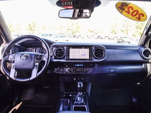 Certified 2023 Toyota Tacoma TRD Off-Road w/ Black Out Package (TMS) image 15