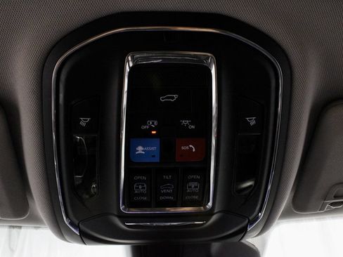 Used 2024 Jeep Grand Cherokee Limited 4xe AWD/4WD image 29
