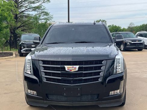 Used 2020 Cadillac Escalade Premium Luxury w/ Escalade Sport Edition image 2