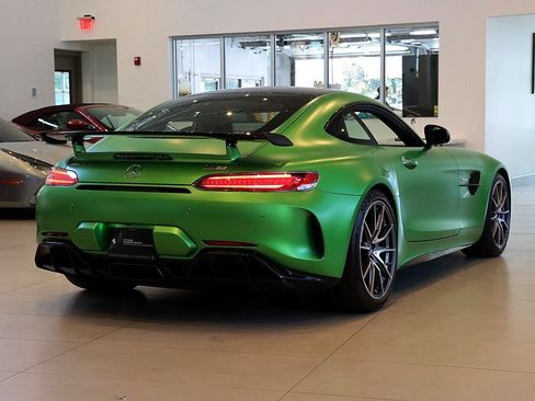 Used 2018 Mercedes-Benz AMG GT R image 29