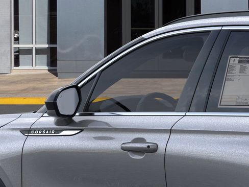 New 2026 Lincoln Corsair Premiere image 20