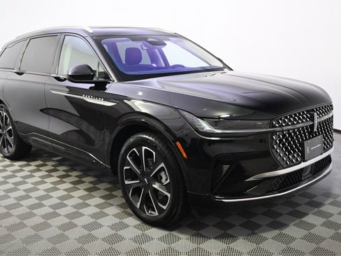 New 2026 Lincoln Nautilus Reserve AWD/4WD image 8