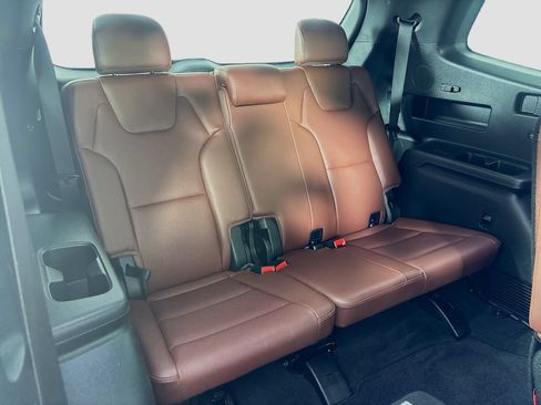 Used 2024 Kia Telluride SX AWD/4WD image 29