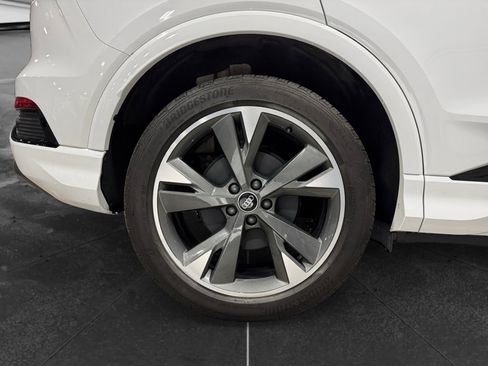 Used 2023 Audi Q4 e-tron Premium w/ Black Optic Package AWD/4WD image 91