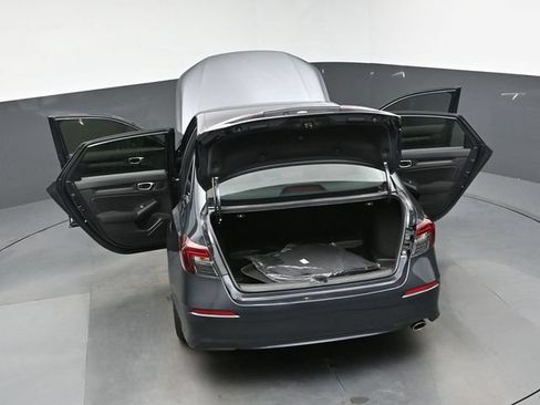 Used 2025 Honda Civic Sport image 37