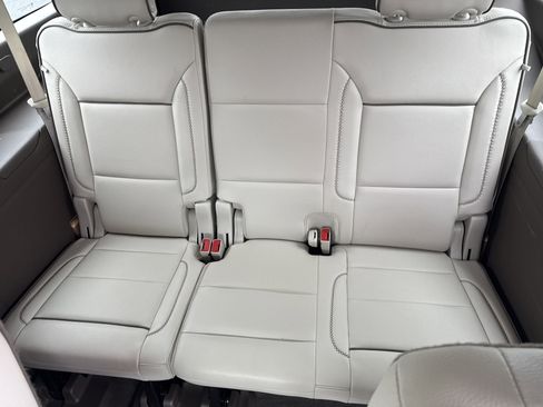 Used 2022 GMC Yukon XL Denali image 23