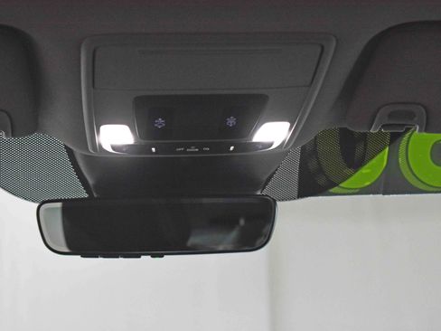 Used 2023 Honda Pilot Touring image 34