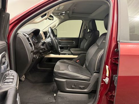 Used 2023 RAM 3500 Laramie AWD/4WD image 5