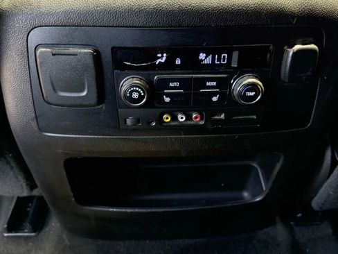 Used 2015 GMC Yukon SLT w/ Open Road Package image 15