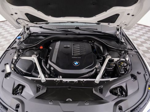 Used 2024 BMW 840i xDrive 840i w/ Driving Assistance Package image 31