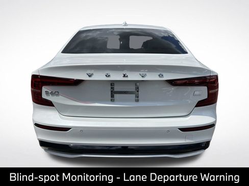Used 2023 Volvo S60 T8 Plus AWD/4WD image 10