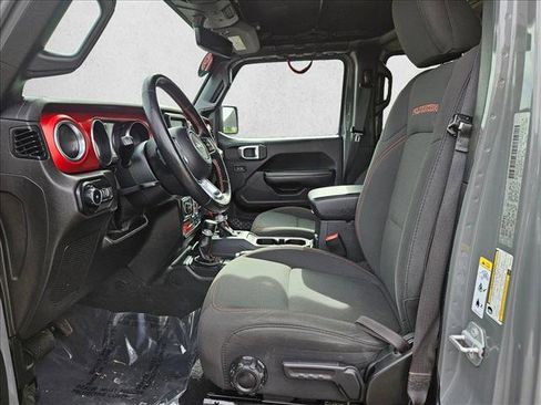 Used 2019 Jeep Wrangler Unlimited Rubicon AWD/4WD image 15