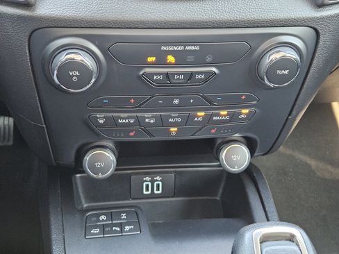 Used 2021 Ford Ranger Lariat w/ Equipment Group 501A High image 21