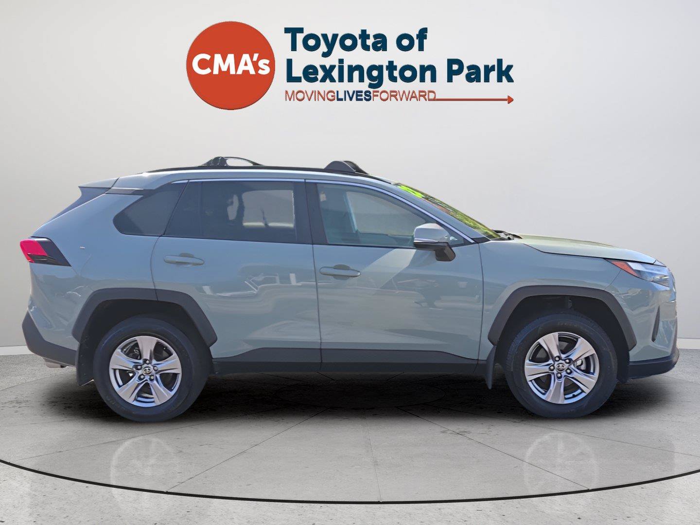 Used 2023 Toyota RAV4 XLE w/ Convenience Package AWD/4WD image 6