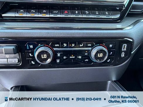 Used 2023 Chevrolet Silverado 1500 ZR2 w/ Technology Package AWD/4WD image 36