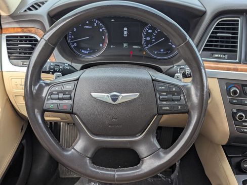 Used 2015 Hyundai Genesis 5.0 image 19