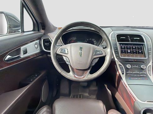 Used 2016 Lincoln MKX Black Label w/ Technology Package image 16