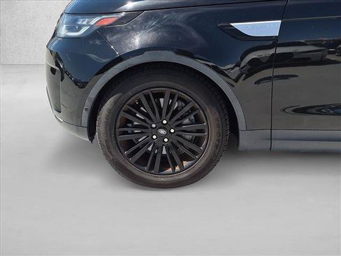 Used 2019 Land Rover Discovery HSE Luxury AWD/4WD image 14
