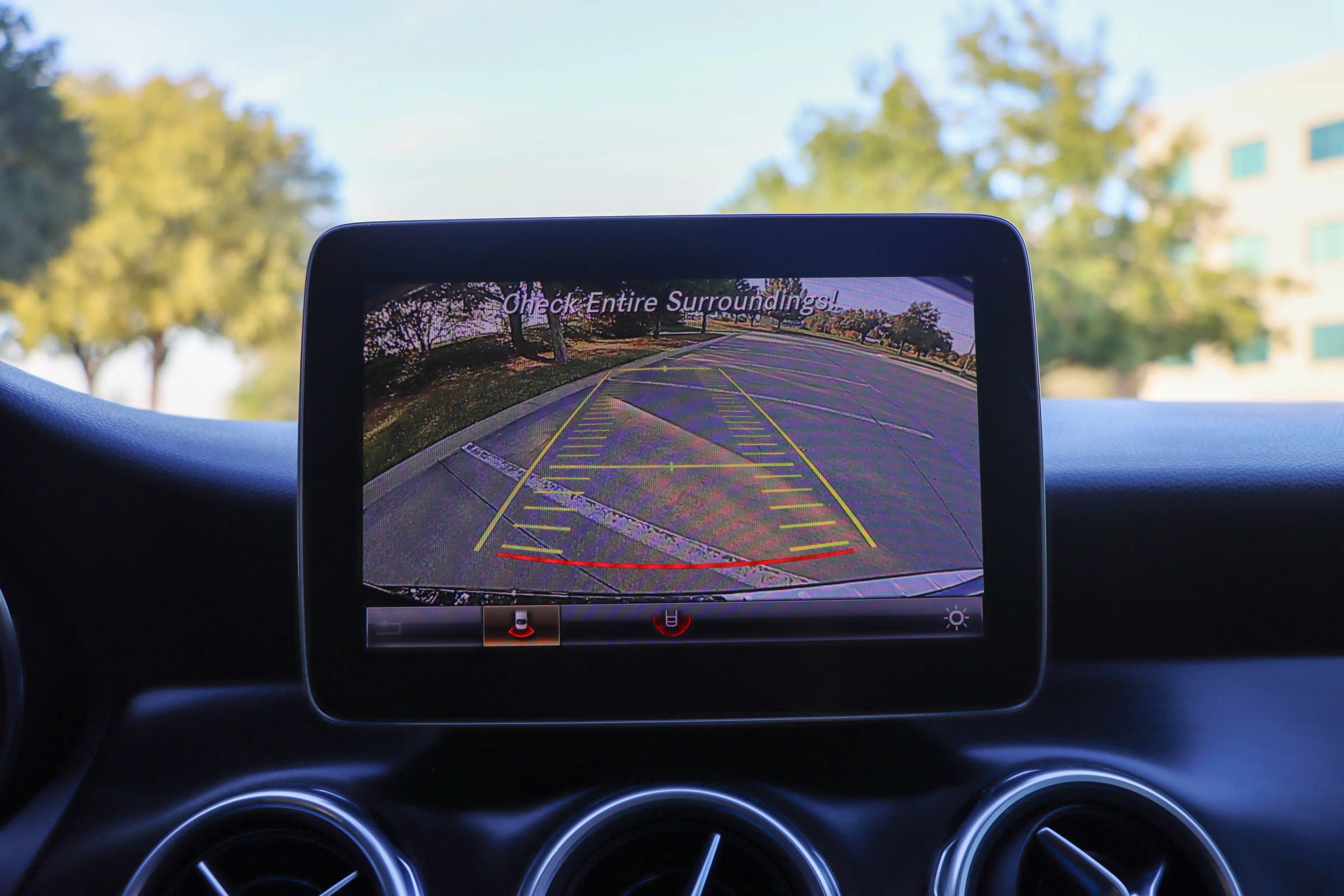 Used 2018 Mercedes-Benz GLA 250 image 39