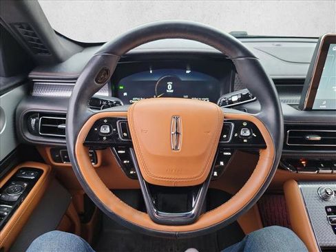 Used 2020 Lincoln Aviator Black Label w/ Dynamic Handling Package image 21