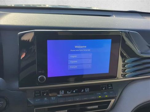 Certified 2025 Toyota Camry SE w/ Convenience Package FWD image 19