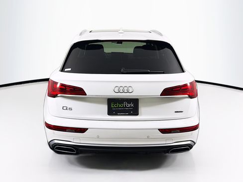 Used 2022 Audi Q5 2.0T Premium Plus w/ Premium Plus Package AWD/4WD image 7