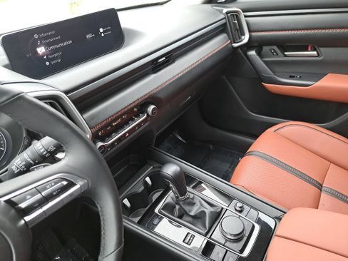 Used 2024 MAZDA CX-50 AWD 2.5 Turbo w/ Cargo Package image 25