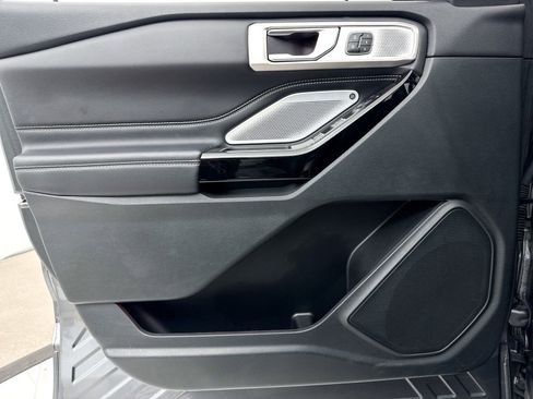 Used 2024 Ford Explorer ST w/ Equipment Group 401A image 39