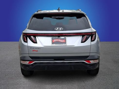 Used 2023 Hyundai Tucson SEL FWD image 5
