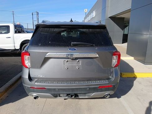 Used 2023 Ford Explorer Limited w/ Limited Technology Package image 8