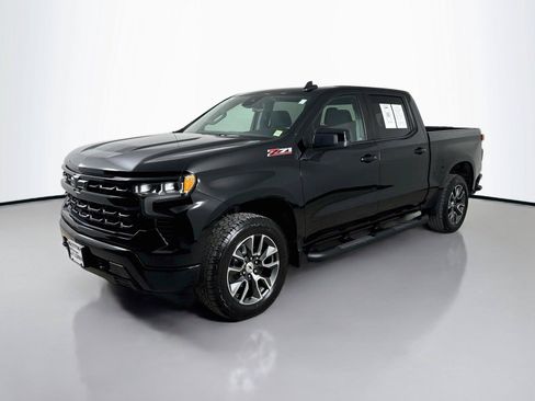 Used 2022 Chevrolet Silverado 1500 RST AWD/4WD image 5