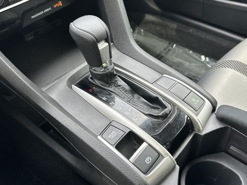 Used 2018 Honda Civic EX image 28