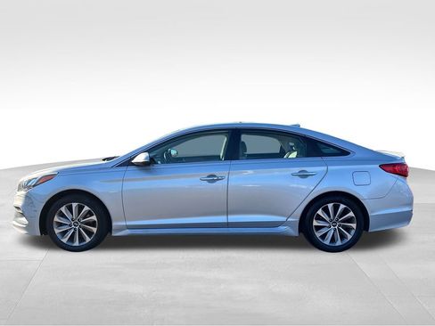 Used 2016 Hyundai Sonata Sport w/ Option Group 02 image 5