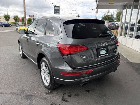 Used 2017 Audi Q5 2.0T Premium Plus w/ Technology Package AWD/4WD image 4