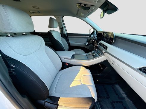 Used 2020 Hyundai Palisade SE image 32