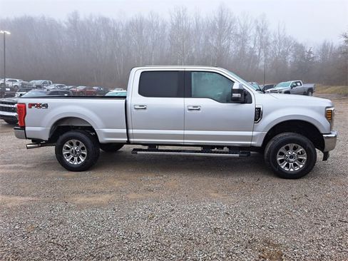 Used 2019 Ford F250 XLT w/ XLT Premium Package image 6
