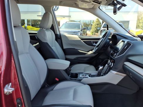 Certified 2023 Subaru Forester Limited AWD/4WD image 10
