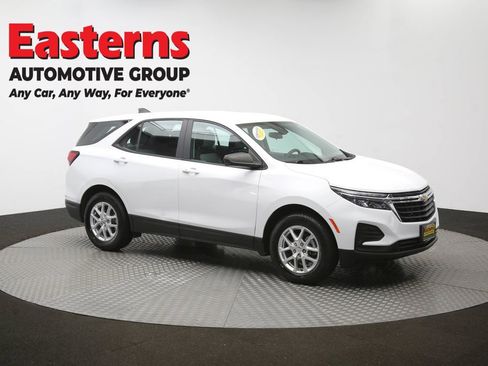 Used 2022 Chevrolet Equinox LS FWD image 46