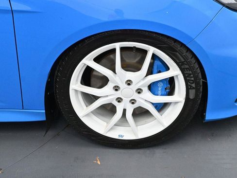 Used 2016 Ford Focus RS AWD/4WD image 35