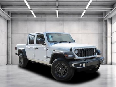 New 2025 Jeep Gladiator Sport