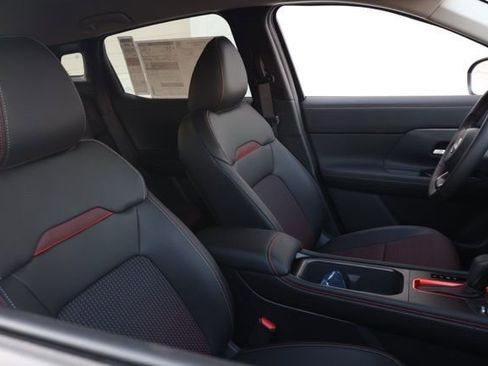 New 2025 Nissan Kicks SR image 21