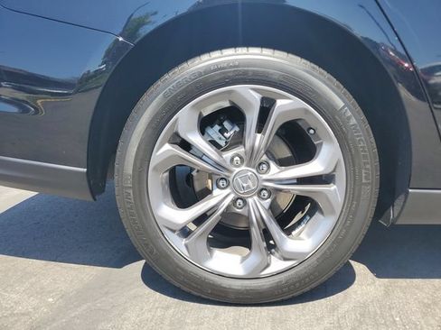 Certified 2023 Honda Accord EX image 5
