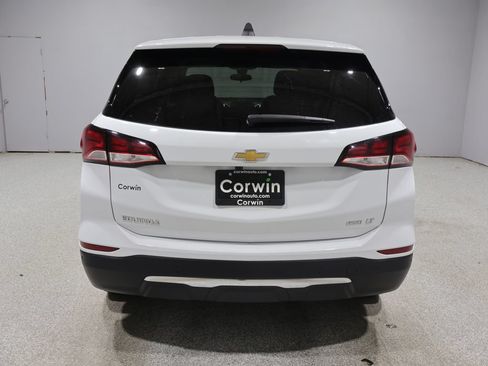 Used 2023 Chevrolet Equinox LT w/ Driver Convenience Package AWD/4WD image 3