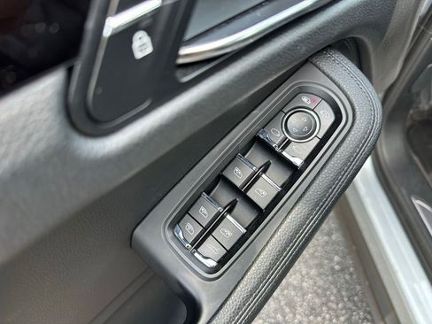 Certified 2020 Porsche Macan S AWD/4WD image 8