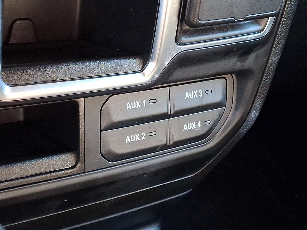 Used 2023 Jeep Wrangler Unlimited Sport AWD/4WD image 25