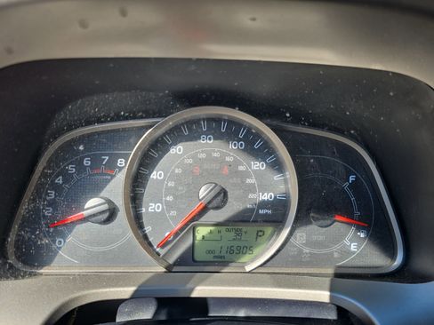 Used 2015 Toyota RAV4 XLE image 18